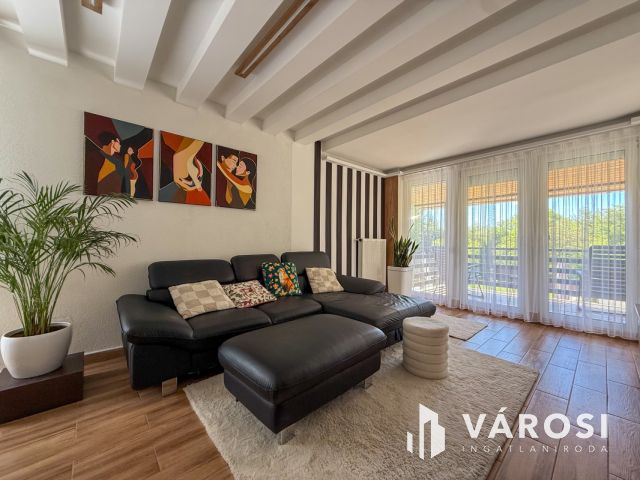 Eresztvényben frissen felújított, működő vendégház eladó!