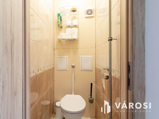 3 szobás, felújított, berendezett, gépesített lakás Csepelen