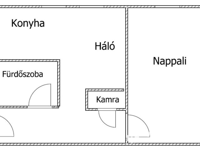 Praktikus kis panellakás jó közlekedéssel