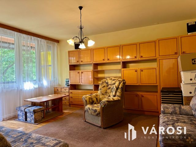 Egyetemek mellett a Nagyerdő szélén kiváló lehetőség