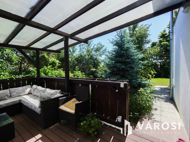 Panorámás családi ház