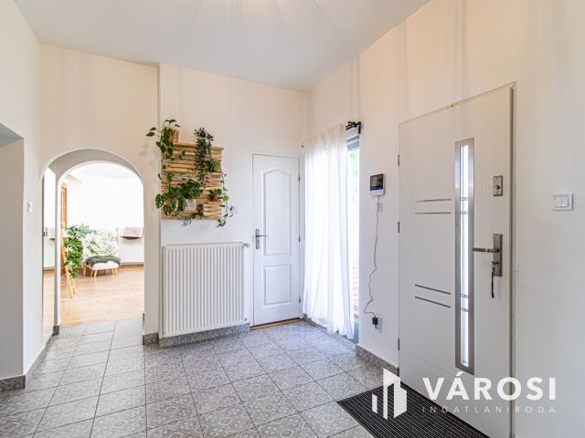 Felújított családi ház (120m²) Kispest kertvárosi részén