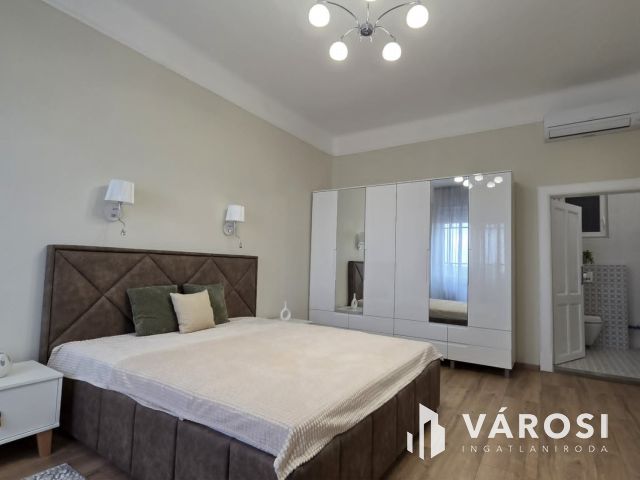 Gyönyörű lakás a BELVÁROSBAN!