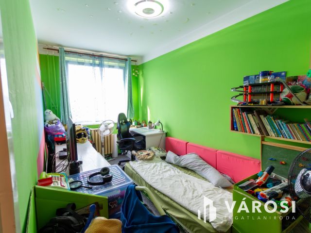 Nappali+2 szobás panellakás Szegeden a nyugalomban