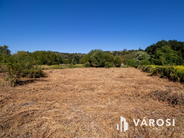 Miskolctapolcánál, patakparton eladó 1500m² telek