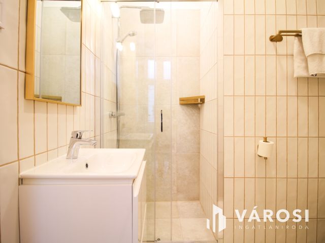 Prémium lakás kiadó Budapest szívében