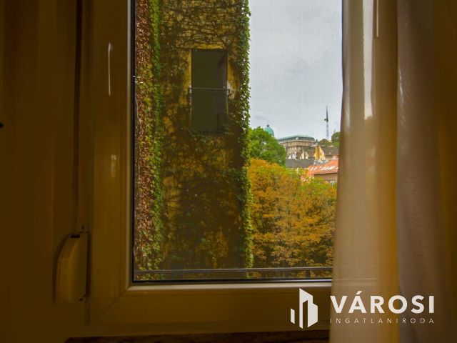 Luxus lakás kiadó a Vár alatt