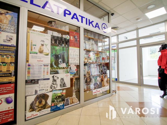Üzlethelyiség eladó a Budagyöngyében