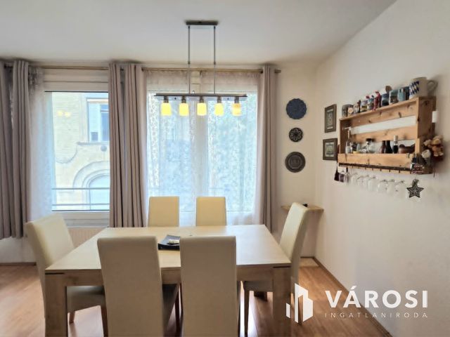 Belvárosi, toplistás helyen 3 szobás lakás-Debrecen