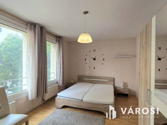 Belvárosi, toplistás helyen 3 szobás lakás-Debrecen