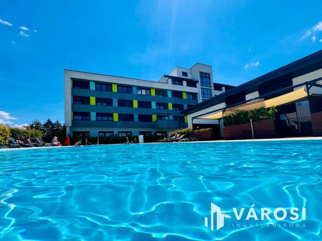 MEDENCÉS apartman Balatonföldváron, 500 méterre a Balatontól