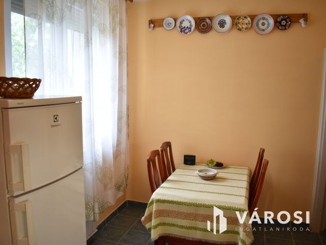 Kiadó 3 szobás, takarékos lakás egyedi fűtéssel!
