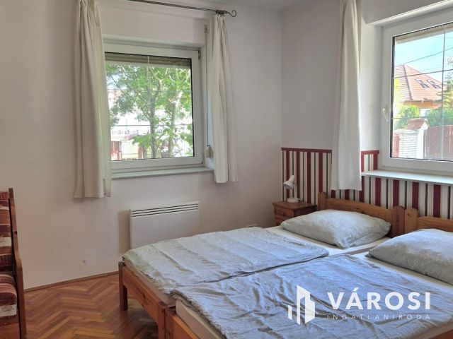 Családi ház és apartmanház a fürdő közelében-Hajdúszoboszló
