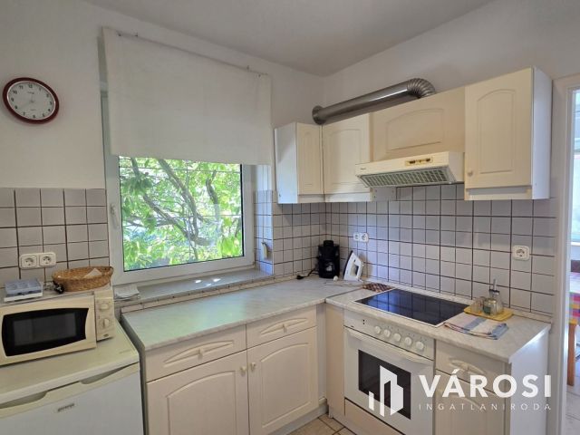 Családi ház és apartmanház a fürdő közelében-Hajdúszoboszló