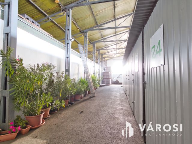 1400 m2-es raktár csarnok remek lokációval eladó