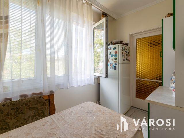 Szerethető 46 m²-es lakás a Duna-part közelében – 28,9 M Ft