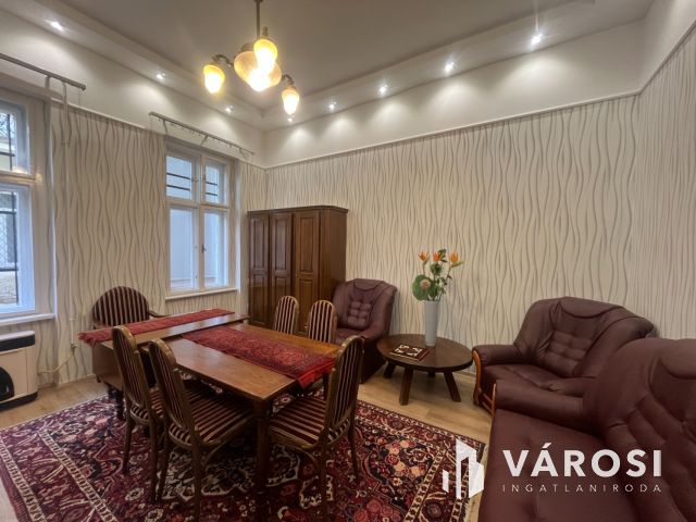 Debrecen belváros szívében, lakás vagy iroda, aminek akarod!
