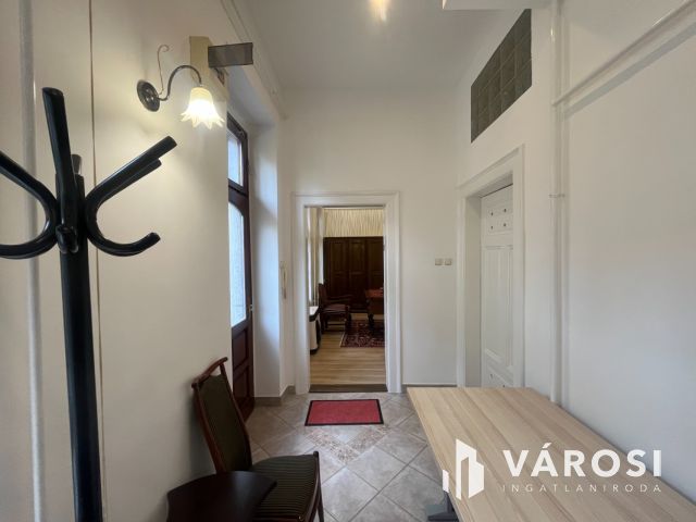 Debrecen belváros szívében, lakás vagy iroda, aminek akarod!