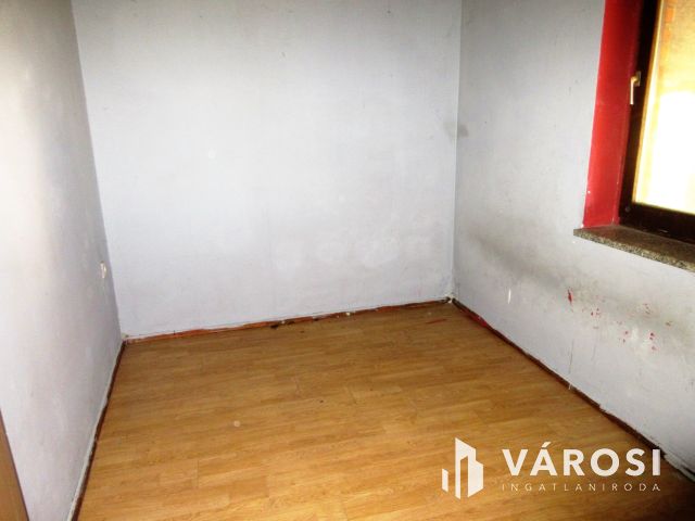 Vésztői újszerű téglaház