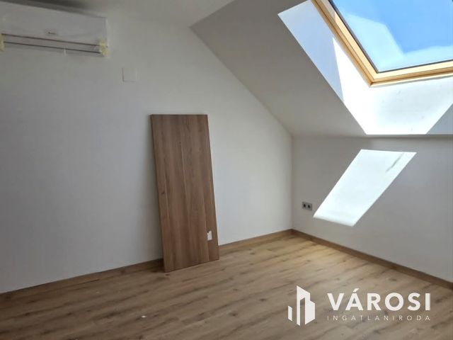 Belvárosi élet egy új építésű modern lakásban-Debrecen!