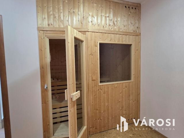 Kiadó luxusotthon jó áron a Liget lakóparkban!
